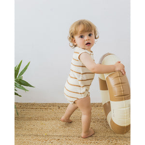 terry cloth romper made in portugal with cotton from búho for babies