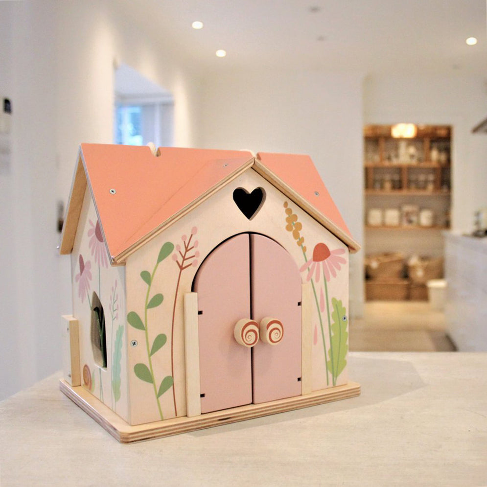 ThreadBear Rosewood Cottage