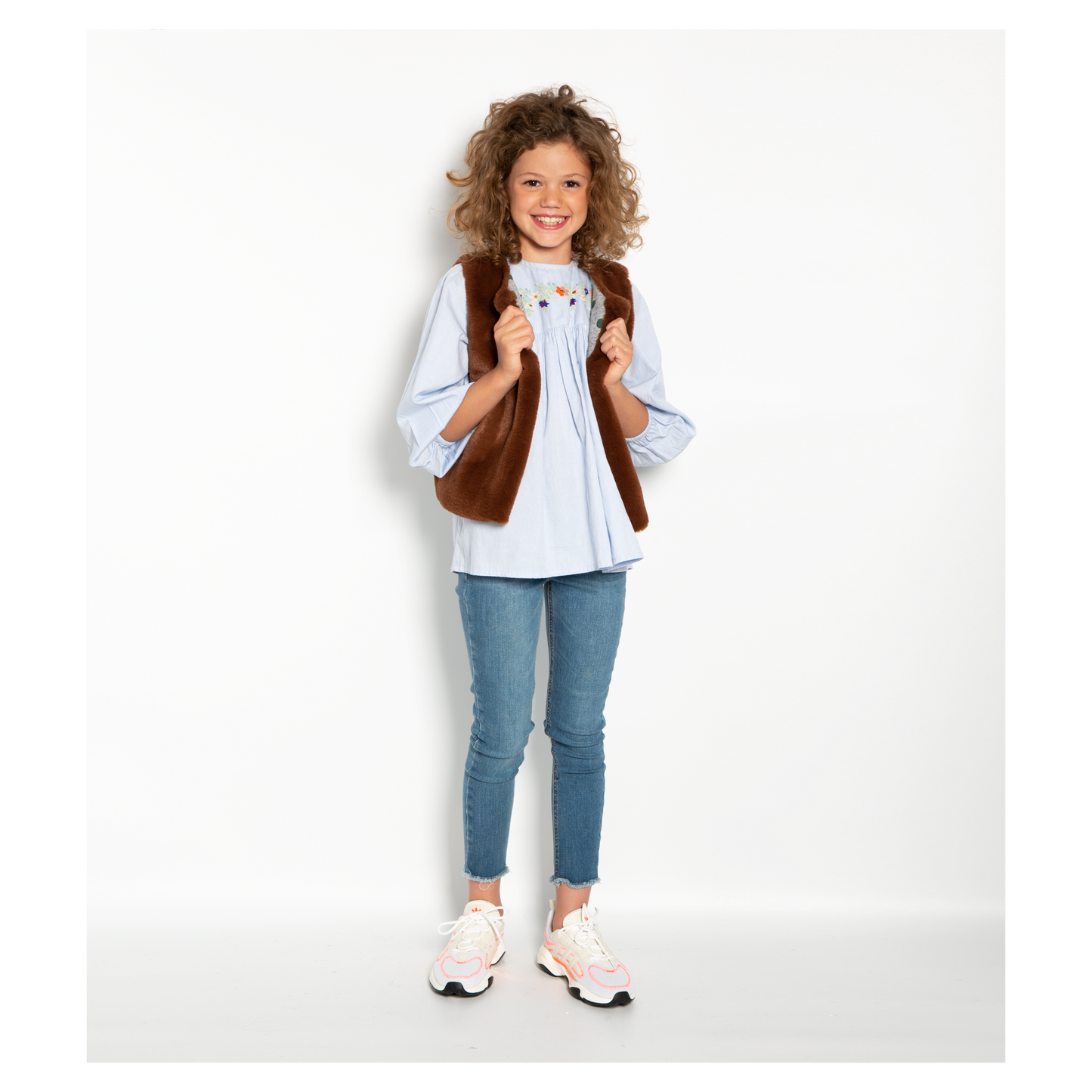AO76 Bodywarmer Fur