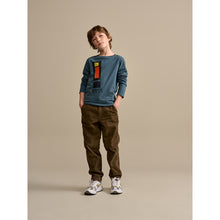 Load image into Gallery viewer, kenno long sleeve t-shirt in the colour DOVE/blue from bellerose for kids/children and teens/teenagers