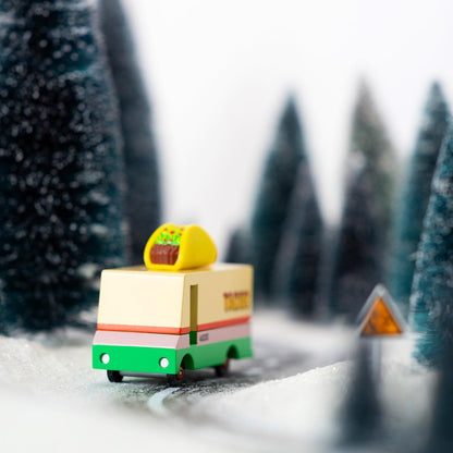 Taco Van food truck toy for kids between 3 and 8 years old from candlylab Toys