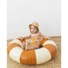 Load image into Gallery viewer, bob hat with lemon print from búho for babies and toddlers