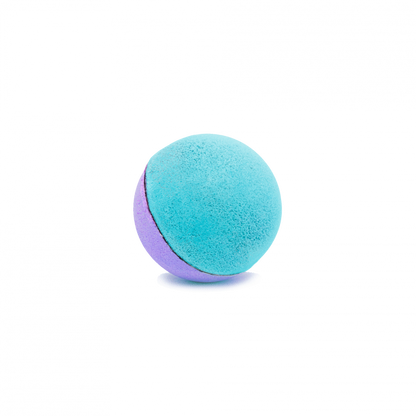 Bath bomb for children in two colours, from Nailmatic kids