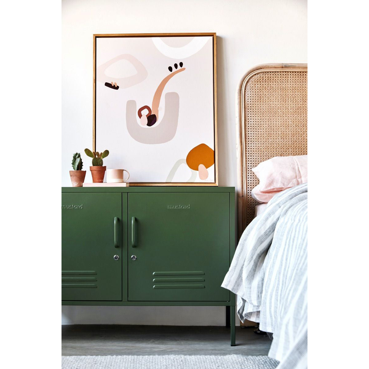 Mustard Made The Lowdown in Olive