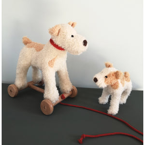 Pull-Along dog from egmont toys