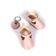 Load image into Gallery viewer, Craie Studio Style B Baby Shoes in Rose/pink for newborns, babies and toddlers