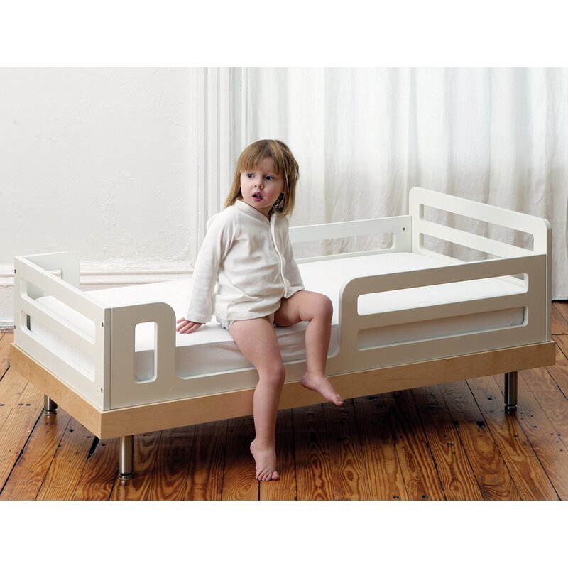 OEUF be good Classic Toddler Bed