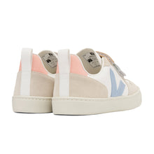 Load image into Gallery viewer, Small V-10 Velcro ChromeFree Multico White Blue shoes from Veja for kids