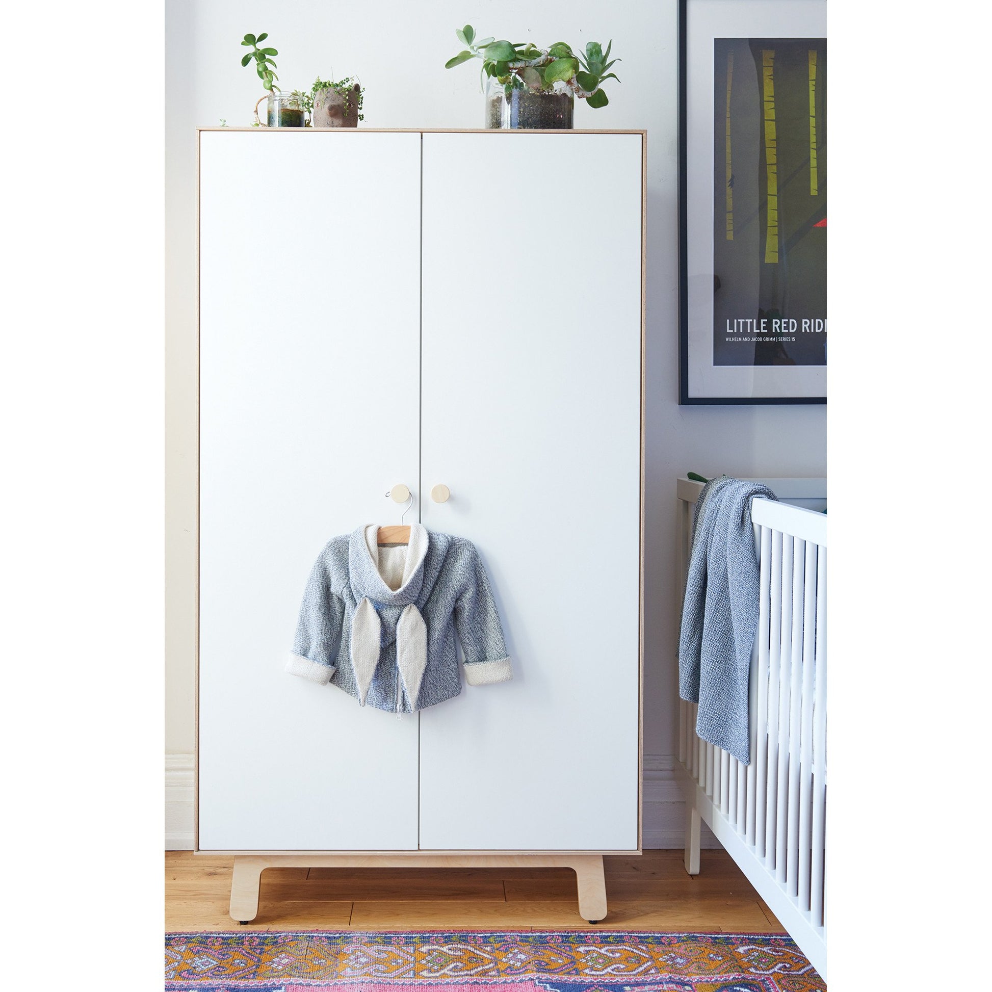 OEUF be good Merlin Wardrobe