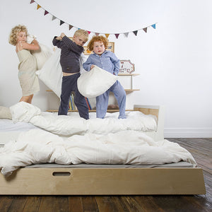 OEUF be good Sparrow Twin Bed w. Trundle
