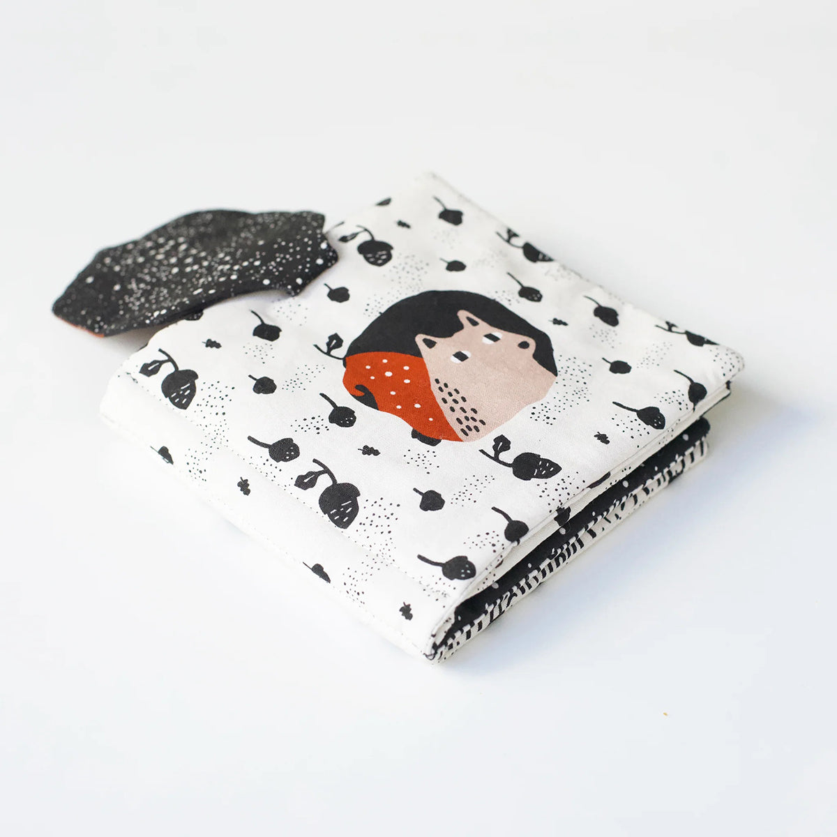 Wee Gallery Soft Cloth Book -